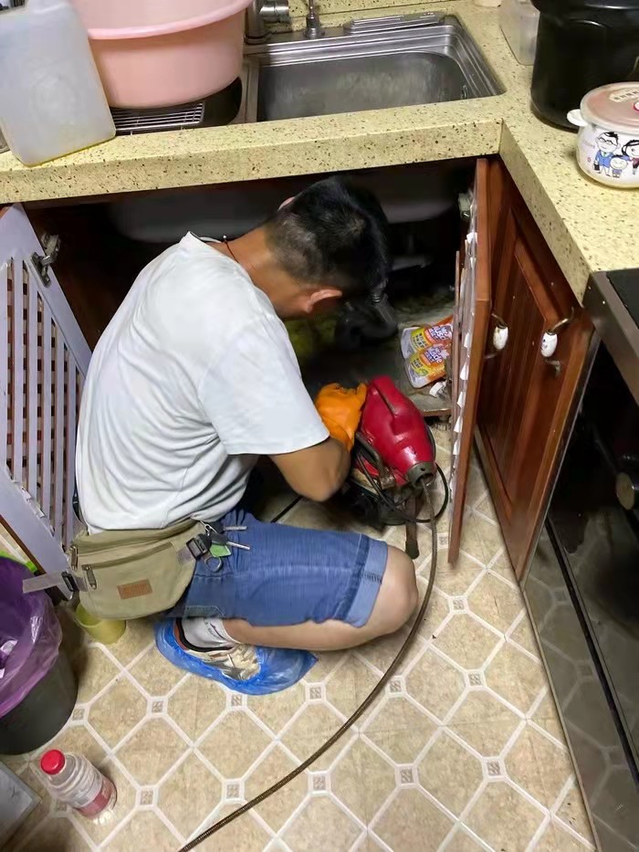 阿拉山口通下水道
